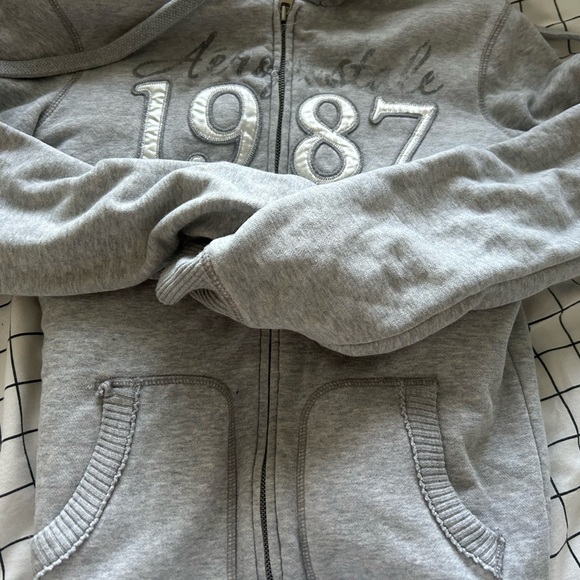 2000s aerostople fur zip up - Picture 3 of 4